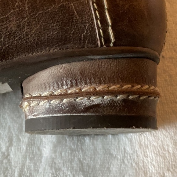 Virus Brown t8 distressed leather - Picture 12 of 13